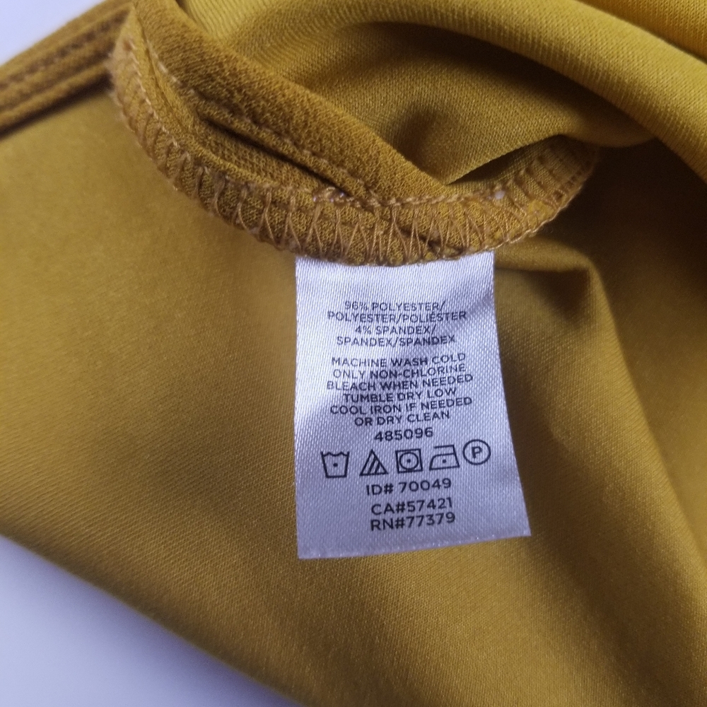 Blouse - Picture 10 of 10